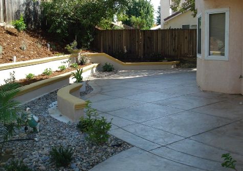 this image shows concrete wall brentwood california