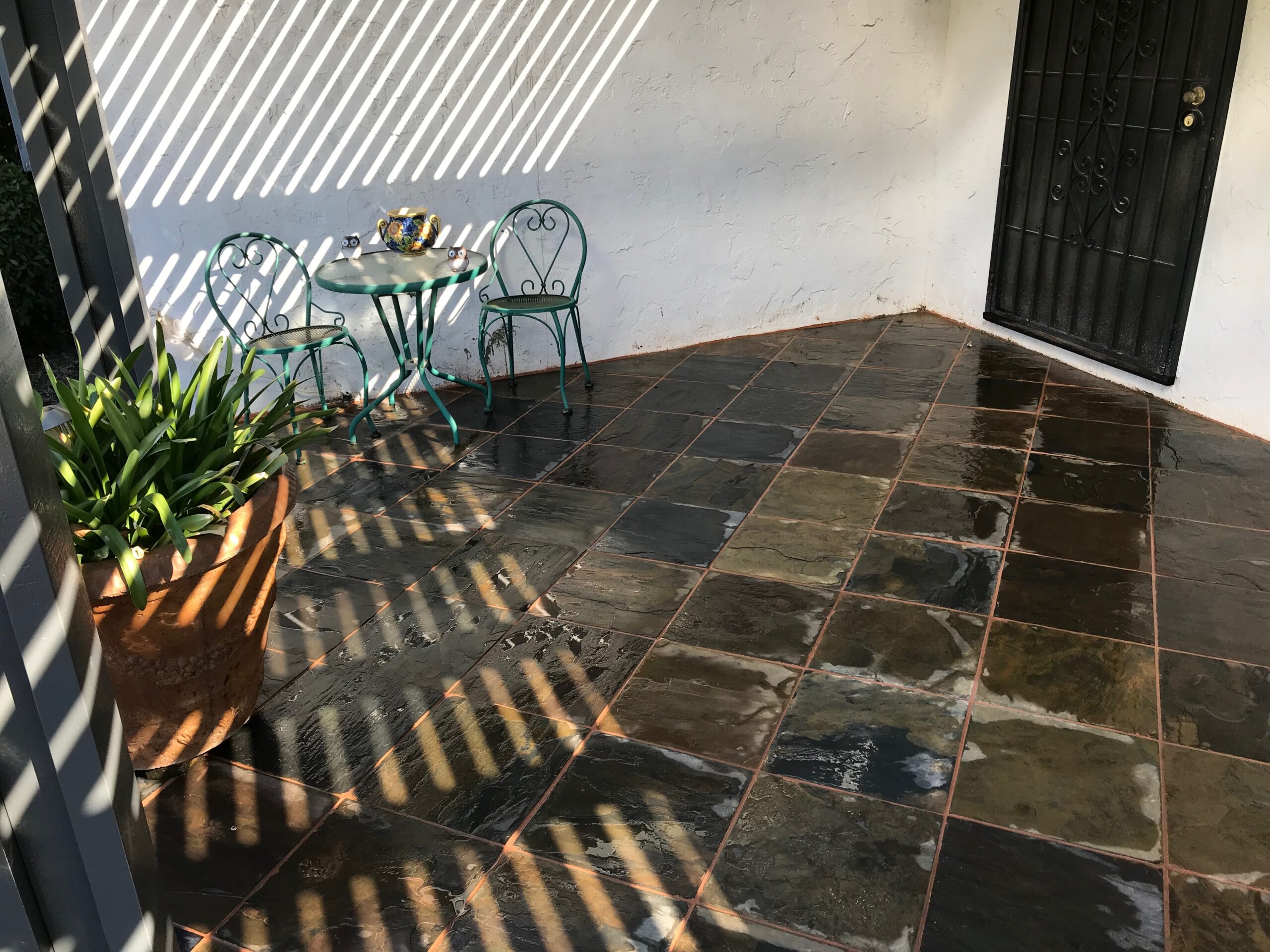 A picture of patio works in Brentwood.