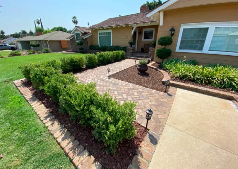 this image shows stone pavements in Brentwood, California